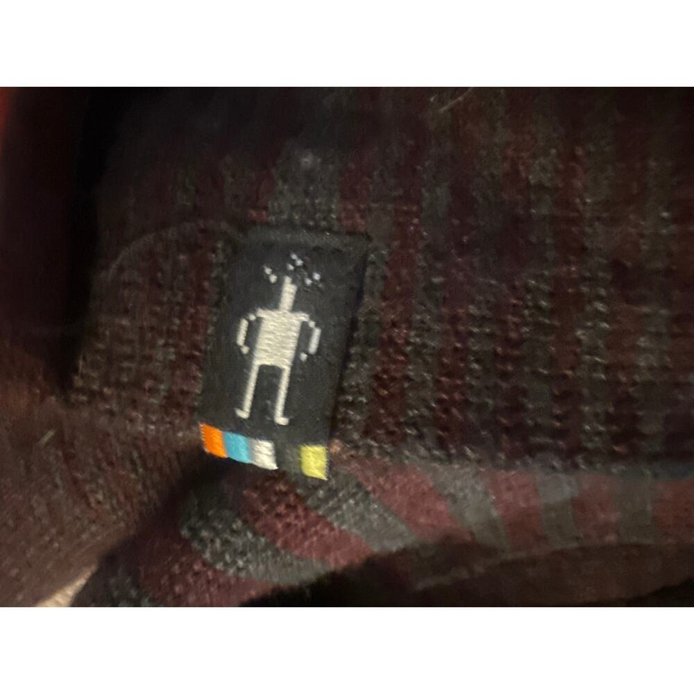 SmartWool Merino Wool Scarf Wrap Gray Red Stripe Winter Snow Ski - Picture 4 of 4